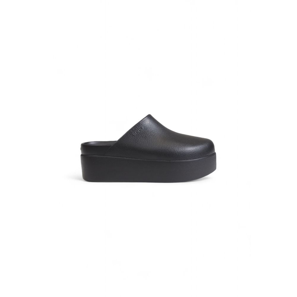 Crocs Black Synthetic Sandal